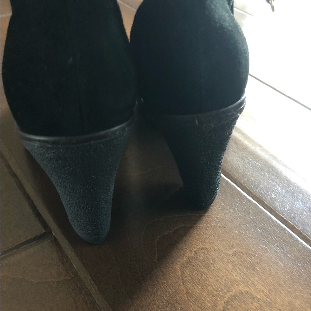 Johnston & Murphy Suede Boots - Picture 11 of 13